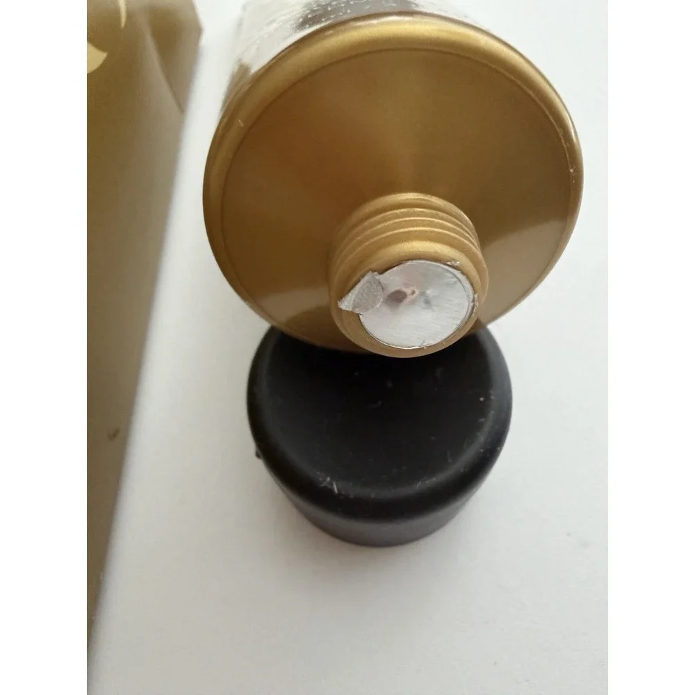 Younique Beachfront Body Bronzer 120 ml / 4 fl oz hermosa new dented box